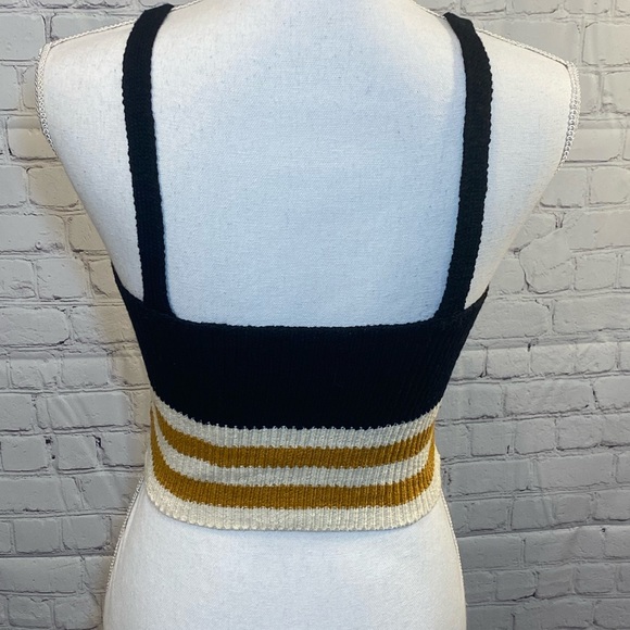 FASHION NOVA Stretchy Woven Tank Top - Picture 3 of 4